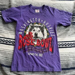 Vintage 90s UW Huskies Rose Bowl Purple T-Shirt Size Small